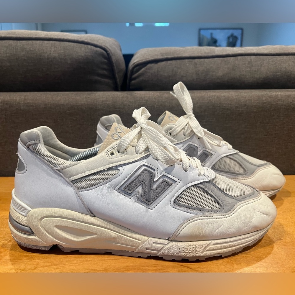 New Balance Made in USA 990v1 Size 10.5